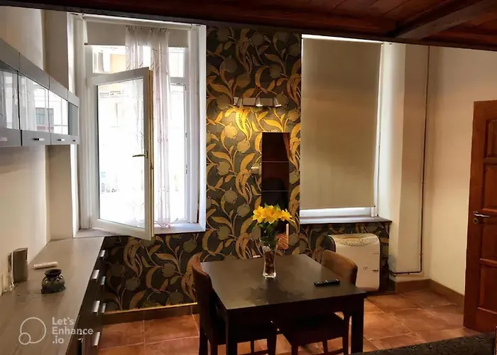 Spacious Room In Budapest City Center